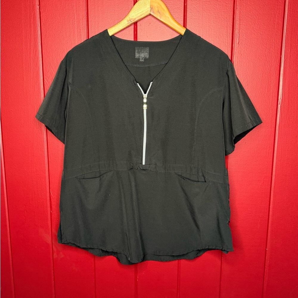 Women’s Black Scrub Top XL– Short Sleeve with Zipper Front & Pockets - Picture 2 of 6